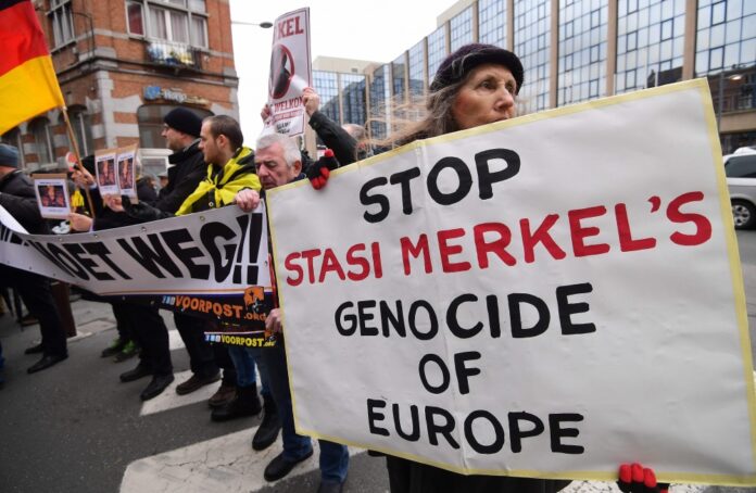 BELGIUM-GERMANY-MERKEL-PROTEST