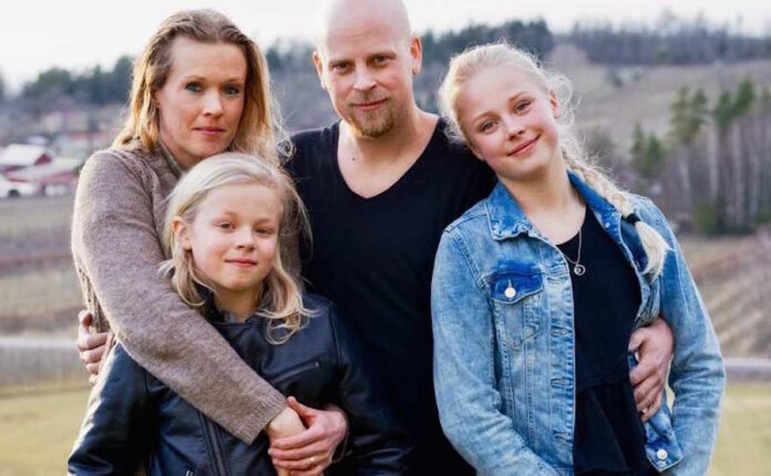Grimmark_family_810_500_55_s_c1