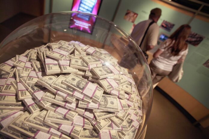 Chicago Federal Reserve Hosts Educational