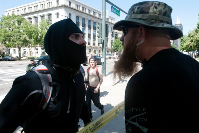 US-PROTEST-MUSLIMS-SHARIA