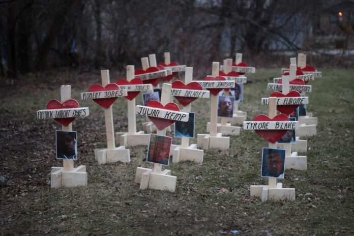 43 White Crosses Mark Chicago Shooting Fatalities Of 2017