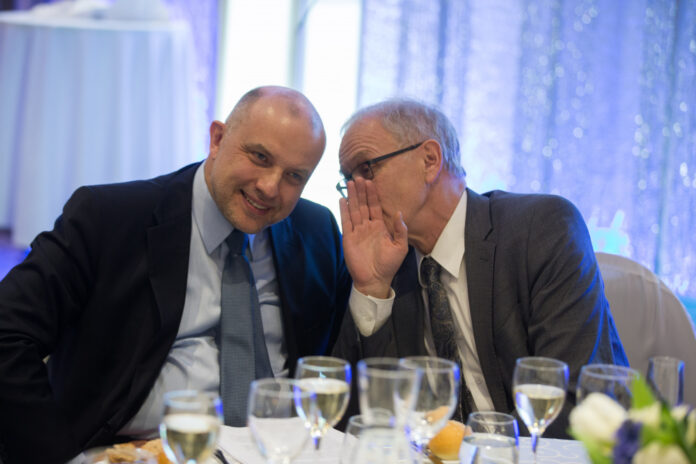 ARVAMUSLIIDRITE LÕUNA