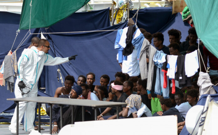 ITALY-EUROPE-POLITICS-RIGHTS-MIGRATION-DICIOTTI