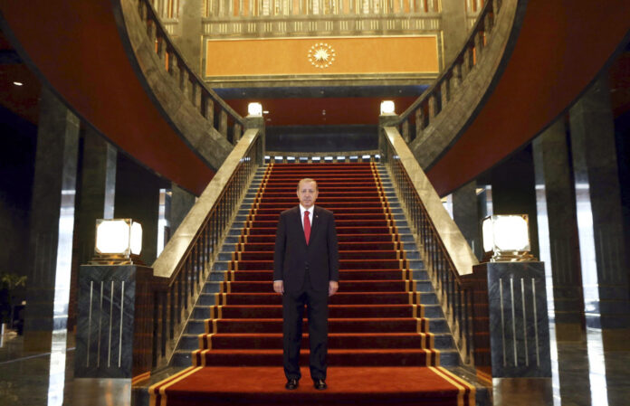 TURKEY-POLITICS-PALACE