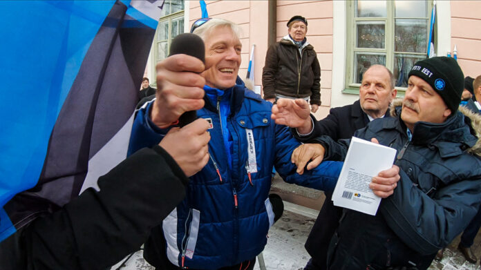 Indrek Tarand sai EKRE meelevaldusel peksa.