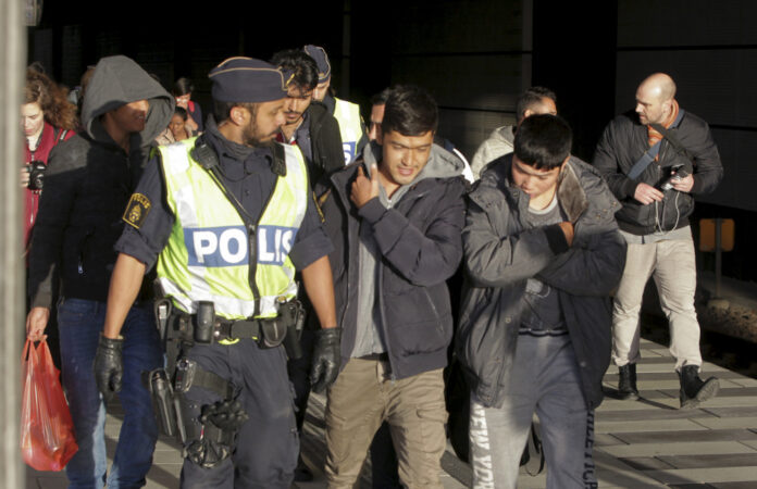 Migrandid saabumas Malmösse