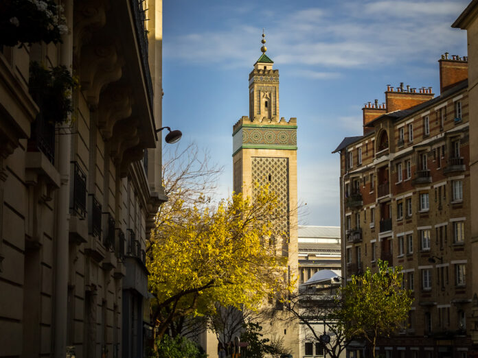Pariisi suuremošee minarett