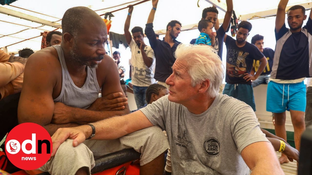 Salvini soovitas Richard Gere’il immigrandid oma eralennukiga Hollywoodi lennutada