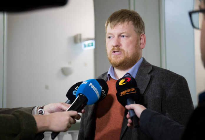 KAUR KENDERI KOHTUOTSUS RINGKONNAKOHTUS